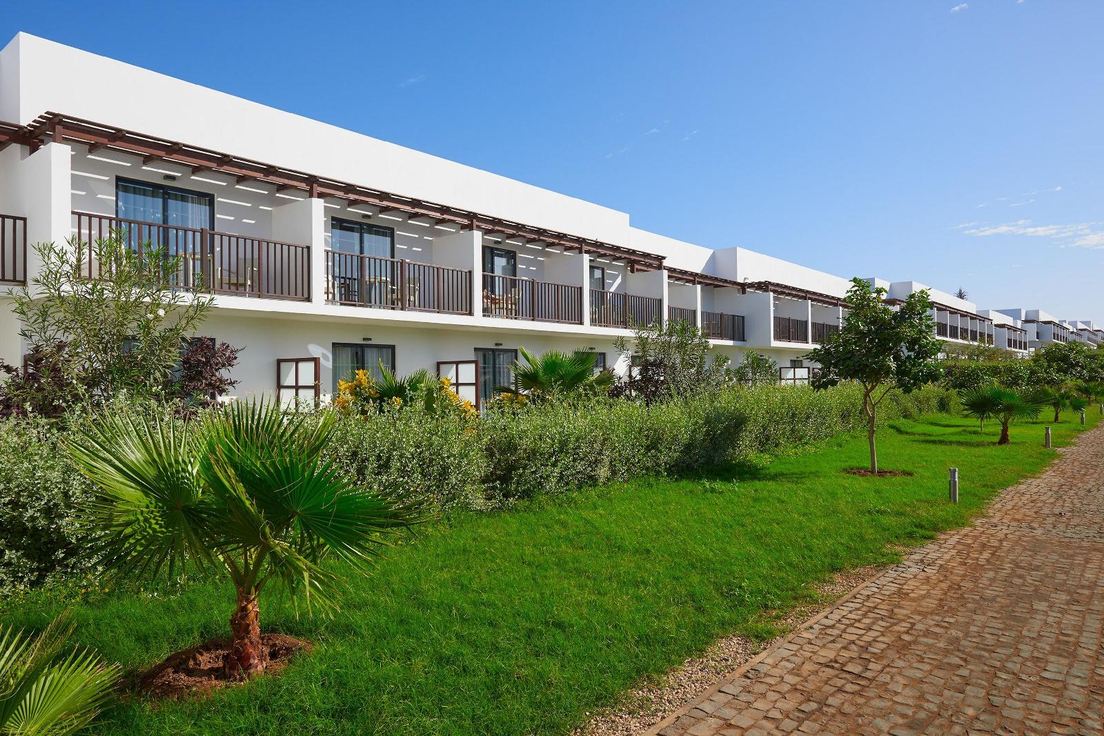 Meliá Laguna Beach (Only +16)