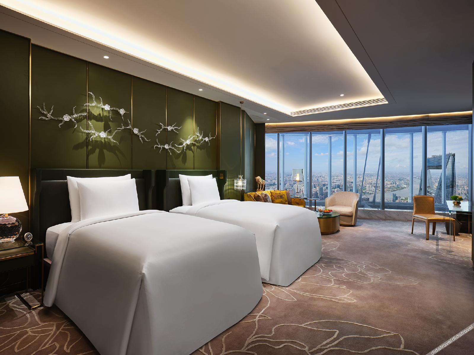 J Hotel Shanghai Tower