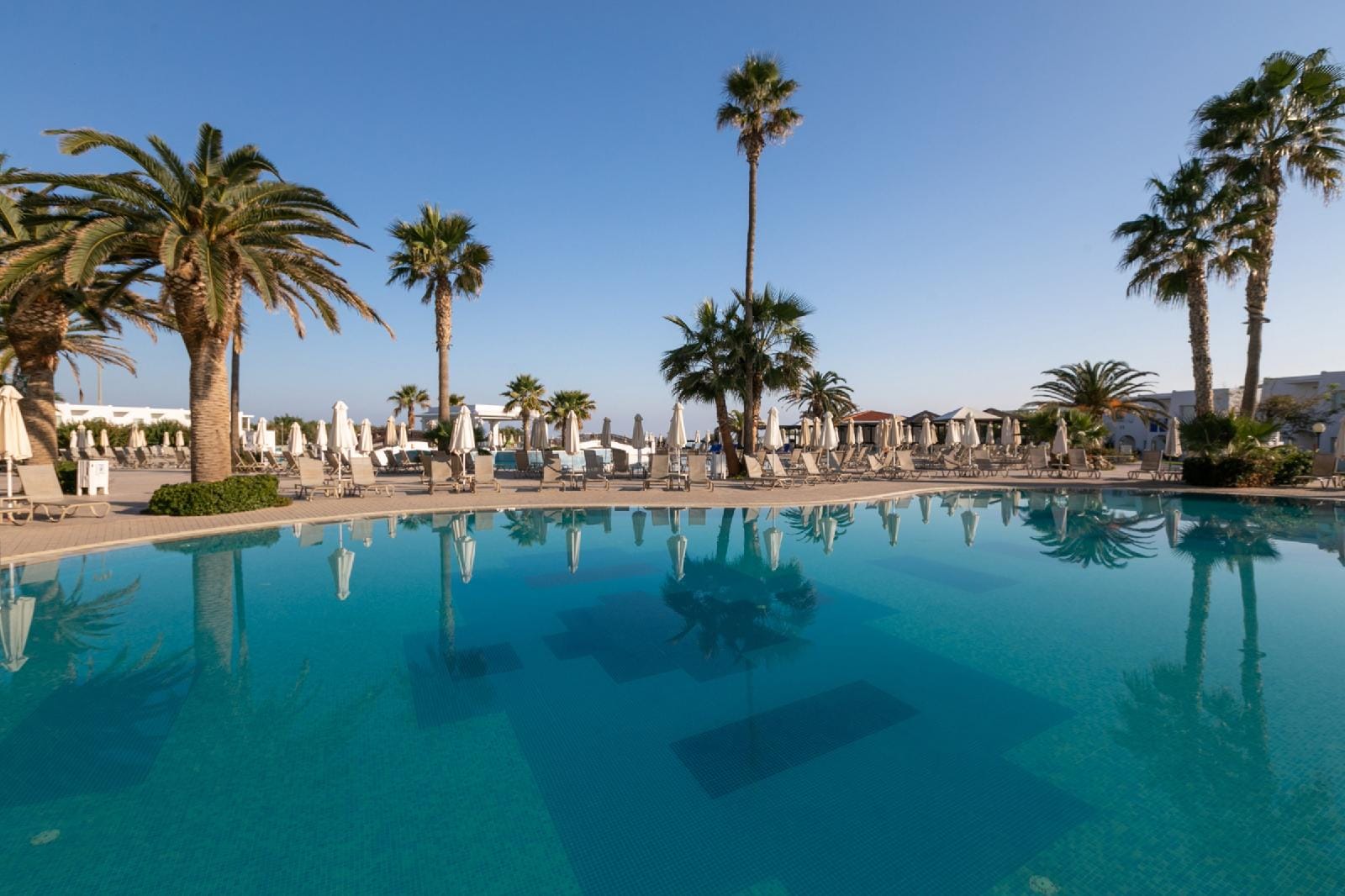 Atlantica Ocean Beach Resort