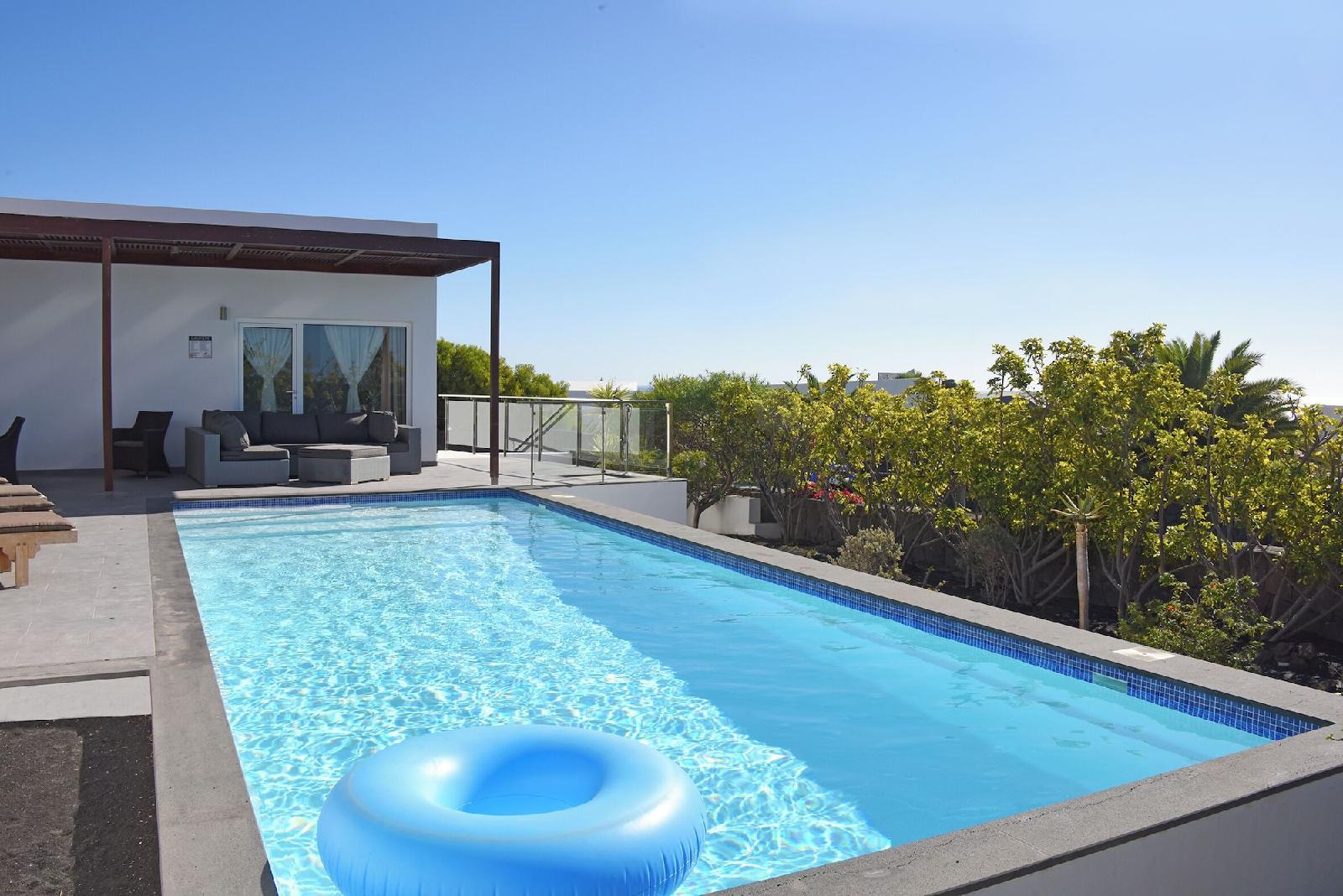 Ereza Hoopoe Villas