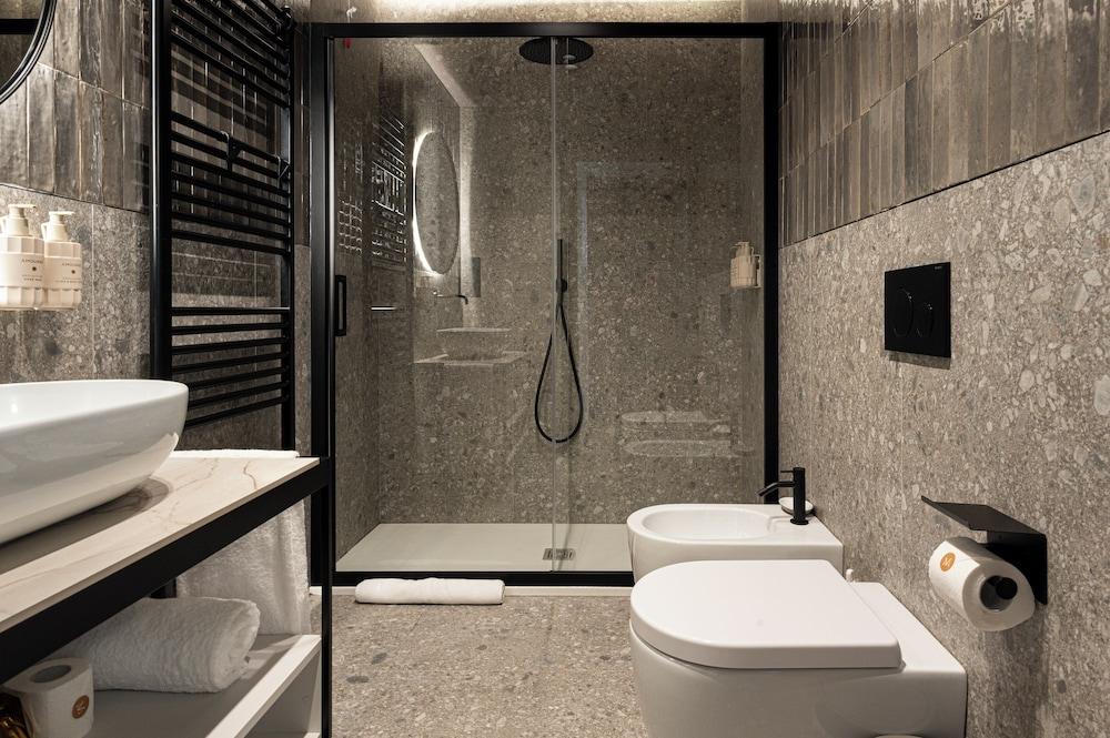 Mimesis 11 - Boutique Hotel - Lake Como