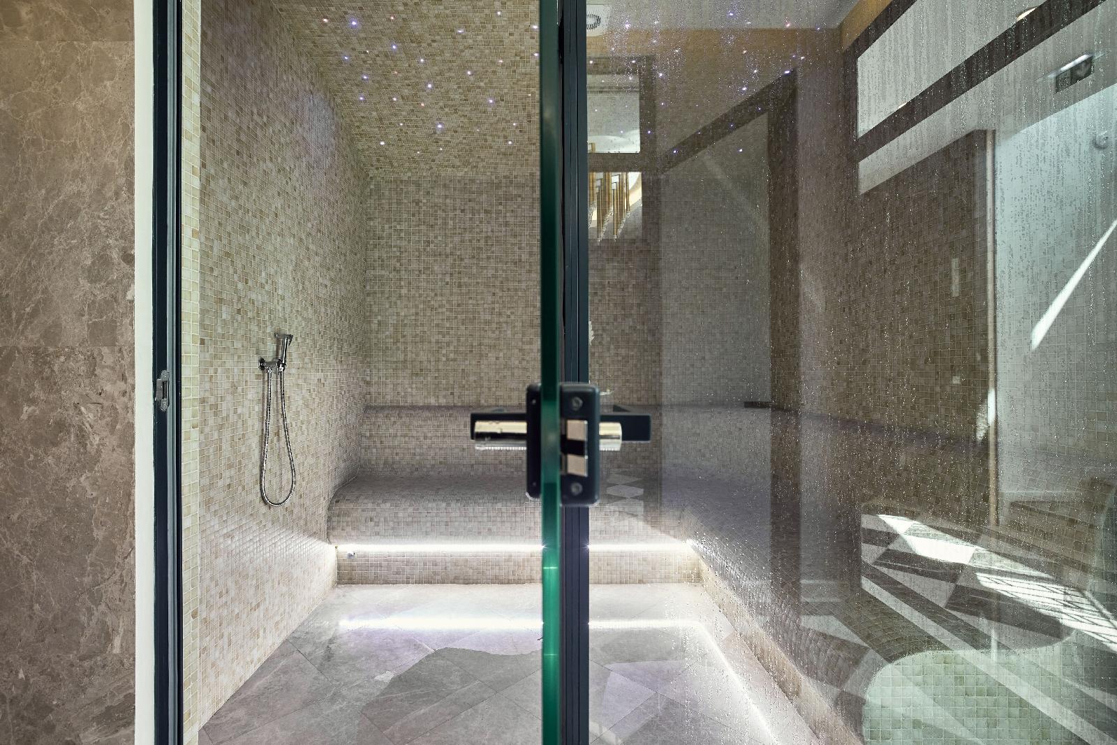 La Fleur Boutique Hotel