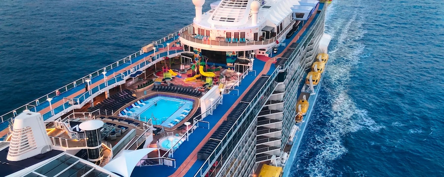 Barco Spectrum of the Seas, Royal Caribbean